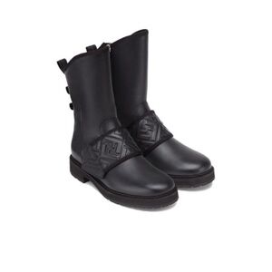 ♠️FENDI Women’s Leather Moto Boots♠️